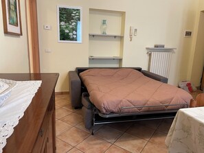 1 camera, Wi-Fi gratuito, lenzuola