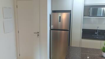 Basic Apartment | Private kitchen