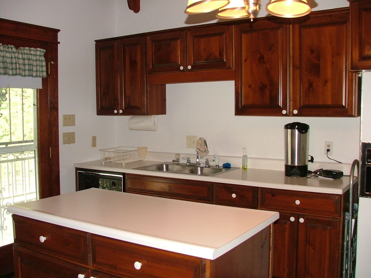 Mikrowelle, Ofen, Herdplatte, Geschirrspüler