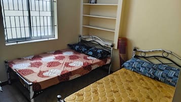 2 quartos, ferros/tábuas de passar roupa, Wi-Fi