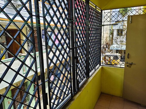 Coolest 2-BHK Apartment with Amenties in Charming Chennai