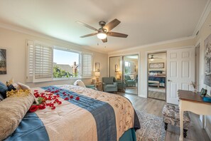 4 chambres, bureau, fer et planche à repasser, lit parapluie