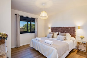 3 bedrooms, iron/ironing board, free WiFi, bed sheets - Villa Casa Romero by Villa Plus (Frigiliana)