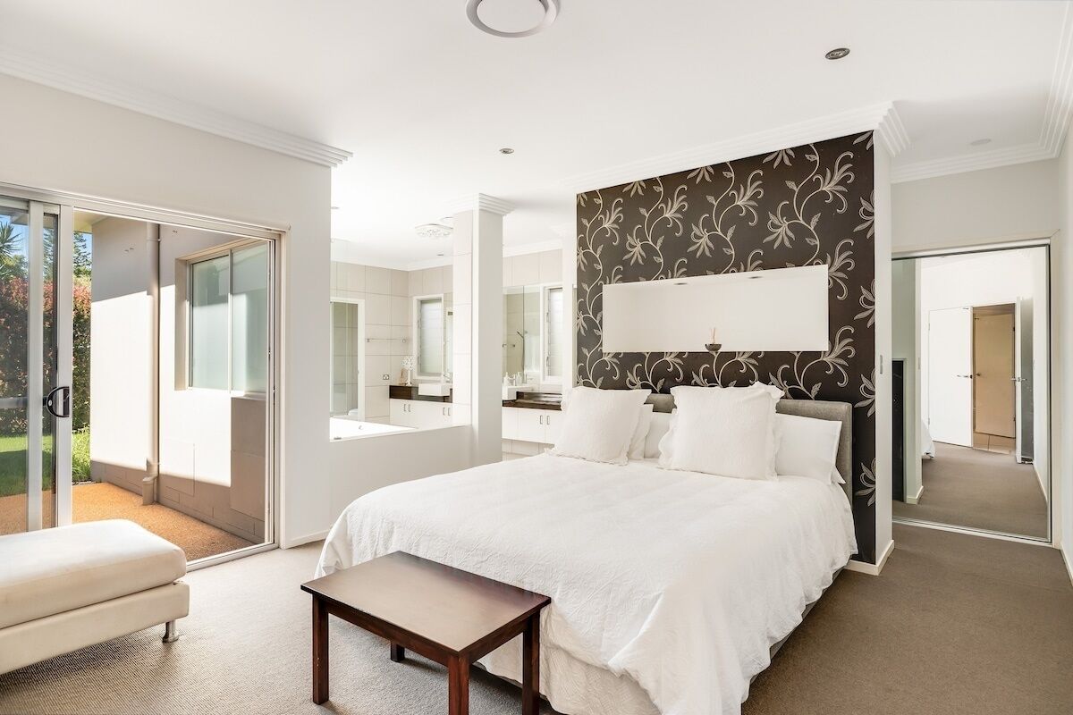 4 Schlafzimmer, Bügeleisen/Bügelbrett, Internetzugang, Bettwäsche