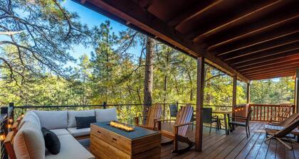 Modern Cabin Retreat w/ Hot Tub, Game Loft & Pine Views