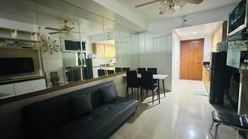 Apartment, 1 Schlafzimmer, Raucher | Wohnzimmer