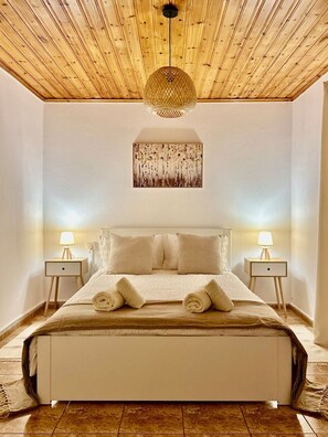 1 多间卧室、熨斗/熨衣板、免费 WiFi、床单