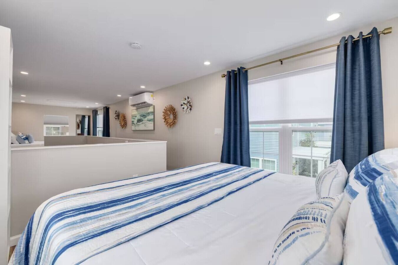 Schreibtisch, WLAN, Bettwäsche