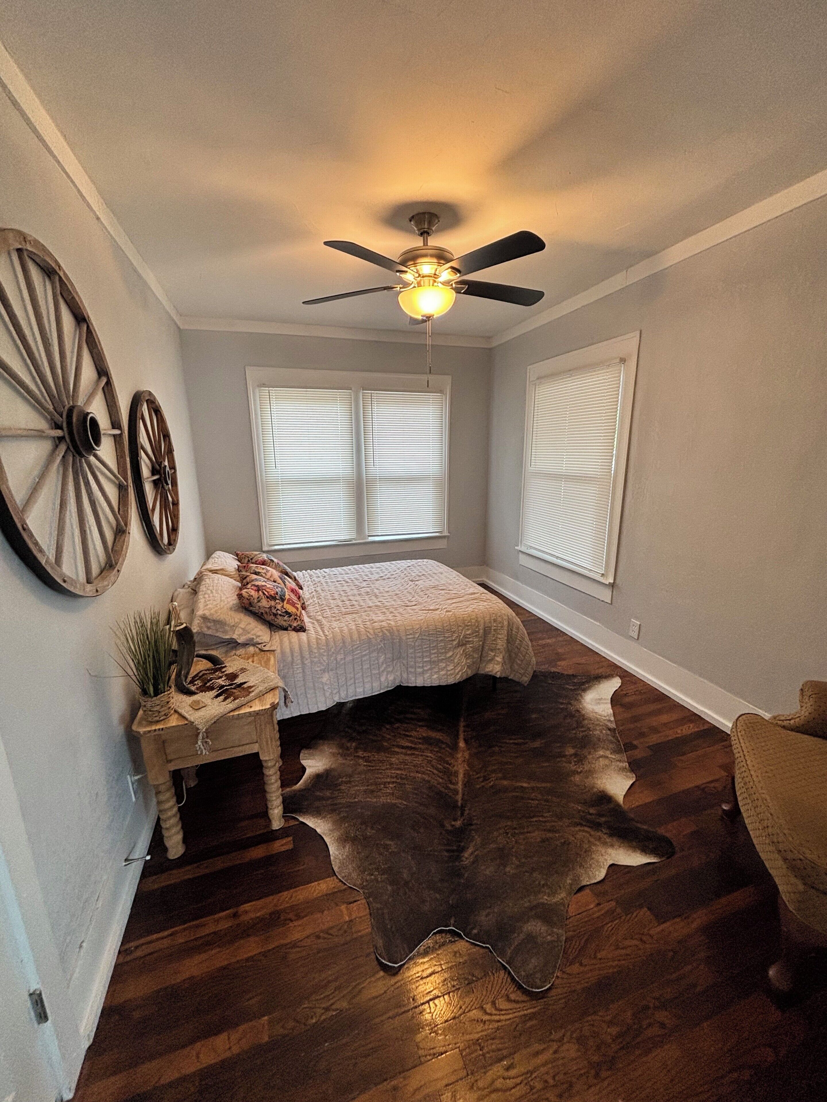 3 habitaciones, internet y ropa de cama 