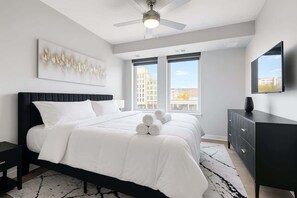 2 bedrooms, iron/ironing board, free WiFi, bed sheets