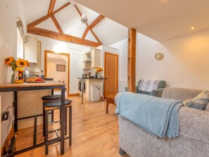 Living area - Pass the Keys | Charming Granary Escape | Garden & Countryside (Much Wenlock)