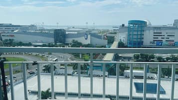 Apartment, 1 Bedroom, Smoking | Property grounds