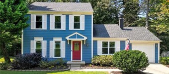 Perfect Location, Minutes to everything Alpharetta & Johns Creek