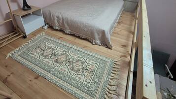 1 sovrum, strykjärn/strykbräda, wi-fi och sängkläder