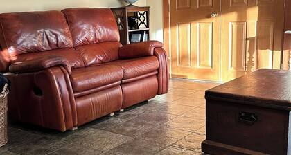 Cosy 1 bedroom suite with ocean/garden views on 12 acre farm 10 kms from Sooke