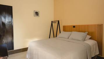 Habitació doble Comfort | Escriptori, espai de treball apte per a portàtils i wifi gratuïta