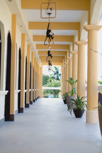 Hotel & Brunch Lirio de los Valles