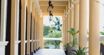 Hotel & Brunch Lirio de los Valles