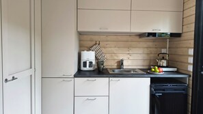 Superior Chalet, Valley View | Private kitchen - Lapland Fell Village (Sodankyla)