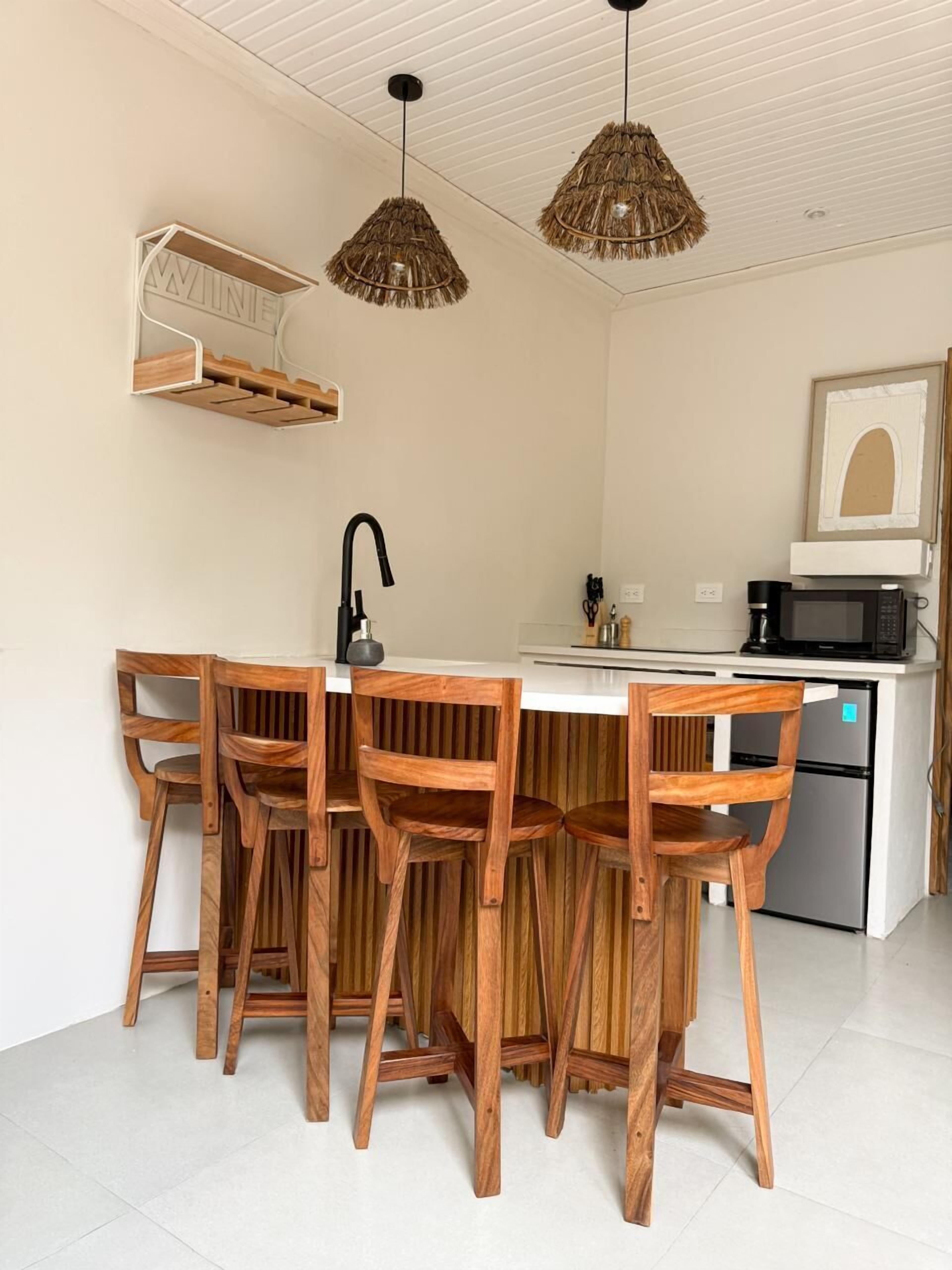 Appartement Standard, vue jardin | Cuisine privée | Micro-ondes, plaque de cuisson