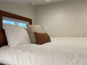 1 室のベッドルーム、WiFi (無料)、ベッドシーツ