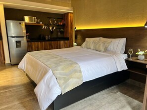 Minibar, desk, laptop workspace, blackout drapes