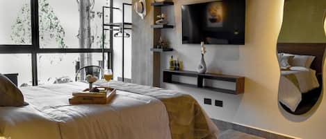 Minibar, desk, laptop workspace, blackout drapes