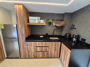 Suite (502) | Private kitchen