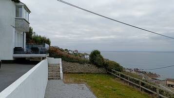 Cottage | Property grounds