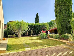 Property grounds - La Villa des Gardies, Medieval Charm (Vézénobres)