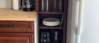 Dean's Seaside Escape,
Beautiful beaches and awesome sunrise and sunsets!