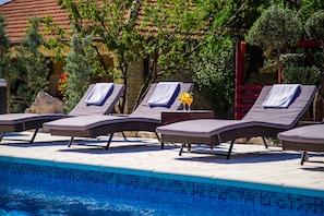 House | Balcony - MY Dalmatia - Villa Olea (Vodice)