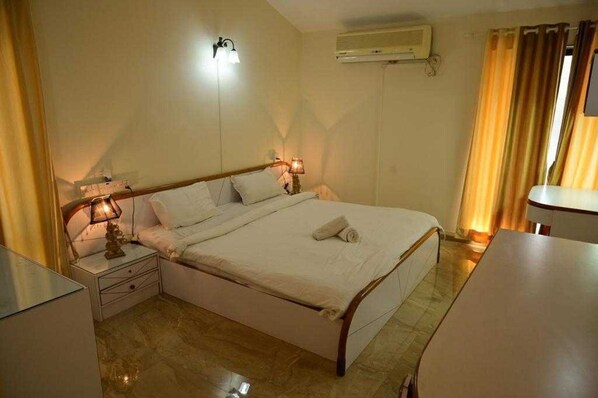 House | 4 bedrooms, iron/ironing board - Villa Trizi by Palette Homes (Mawal)