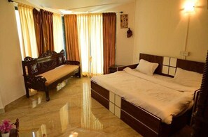 Nhà | 4 phòng ngủ, bàn ủi/dụng cụ ủi quần áo 
