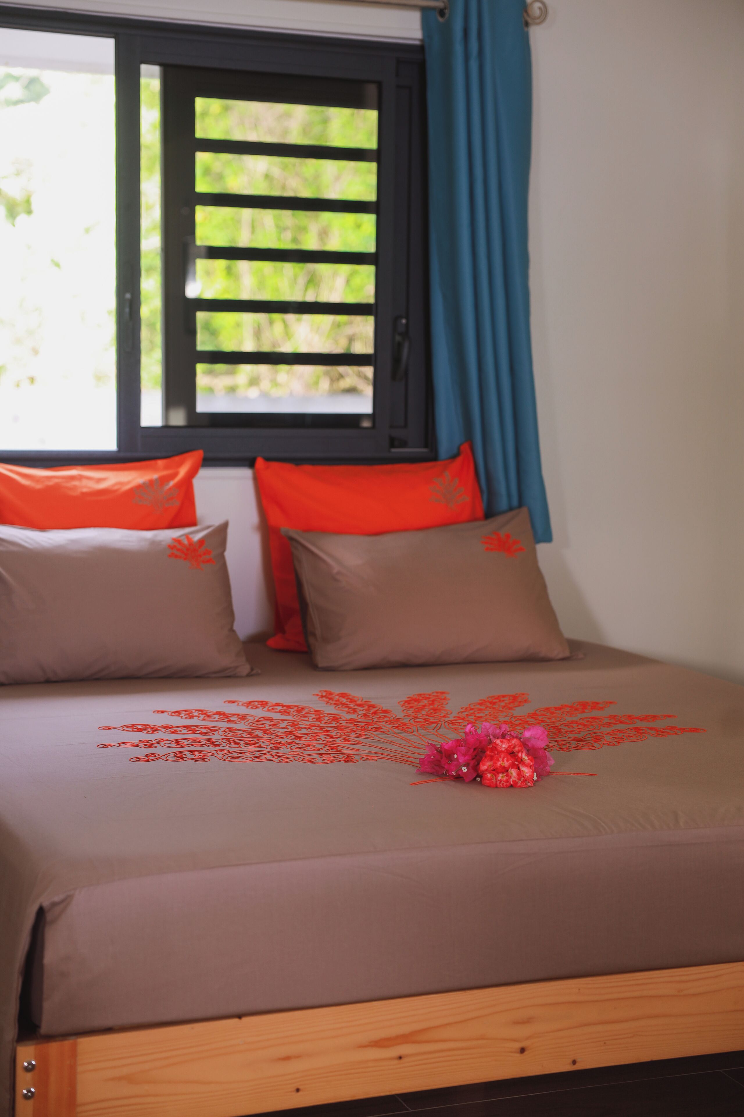 Family Bungalow, Balcony, Sea View | Interior