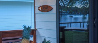 Teahupo'o Wave Lodge