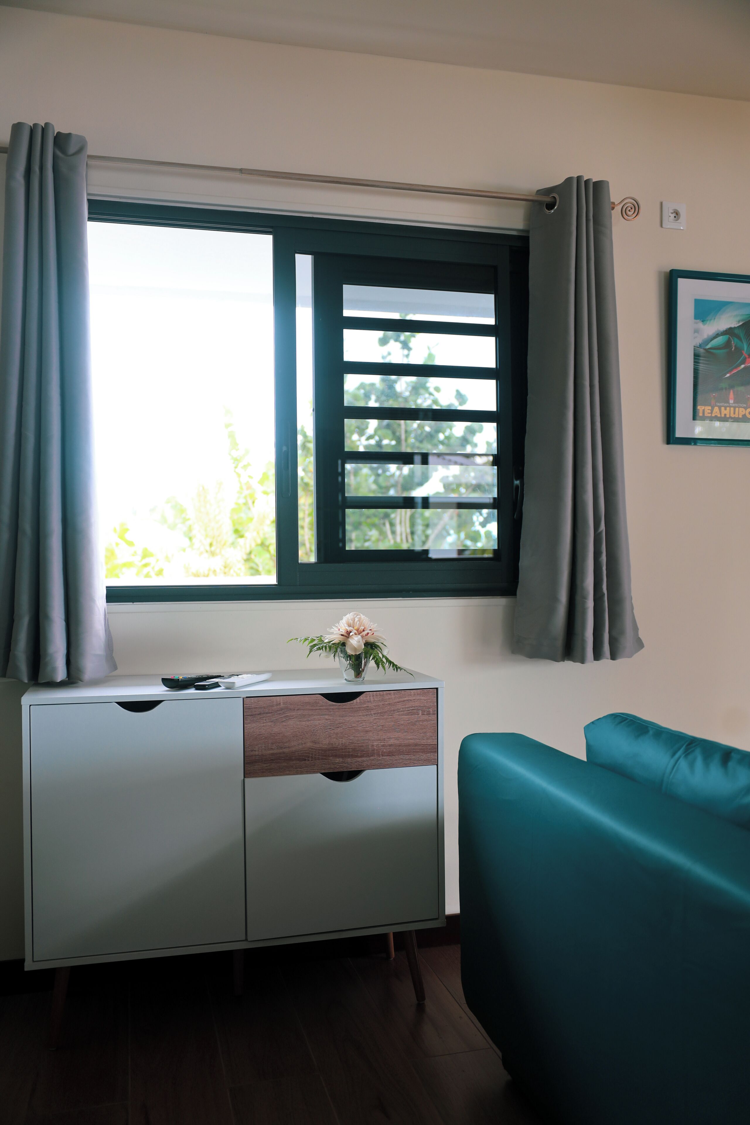 Family Bungalow, Balcony, Ocean View | Living area