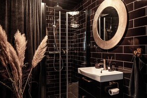 Towels, soap, toilet paper