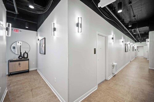 The 333 Suites 302 Stay for 4