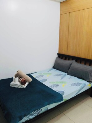 Apartment, 1 Bedroom, Smoking - Gentle Pasay City Apartment for Rent - Perfect Family Getaway Near Mall of Asia (Pasay)