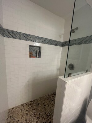 Een douche, een haardroger