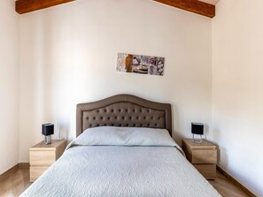 Apartamento | 2 dormitorios, mobiliario individual, ropa de cama