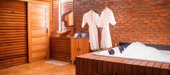 Cabana Texas Estilo Country com Hidro e Lareira