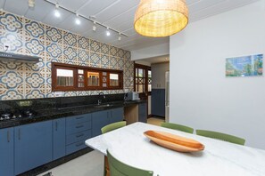 Private kitchen - Holiday Home in Buzios With Gourmet Area VF 13 (Búzios)