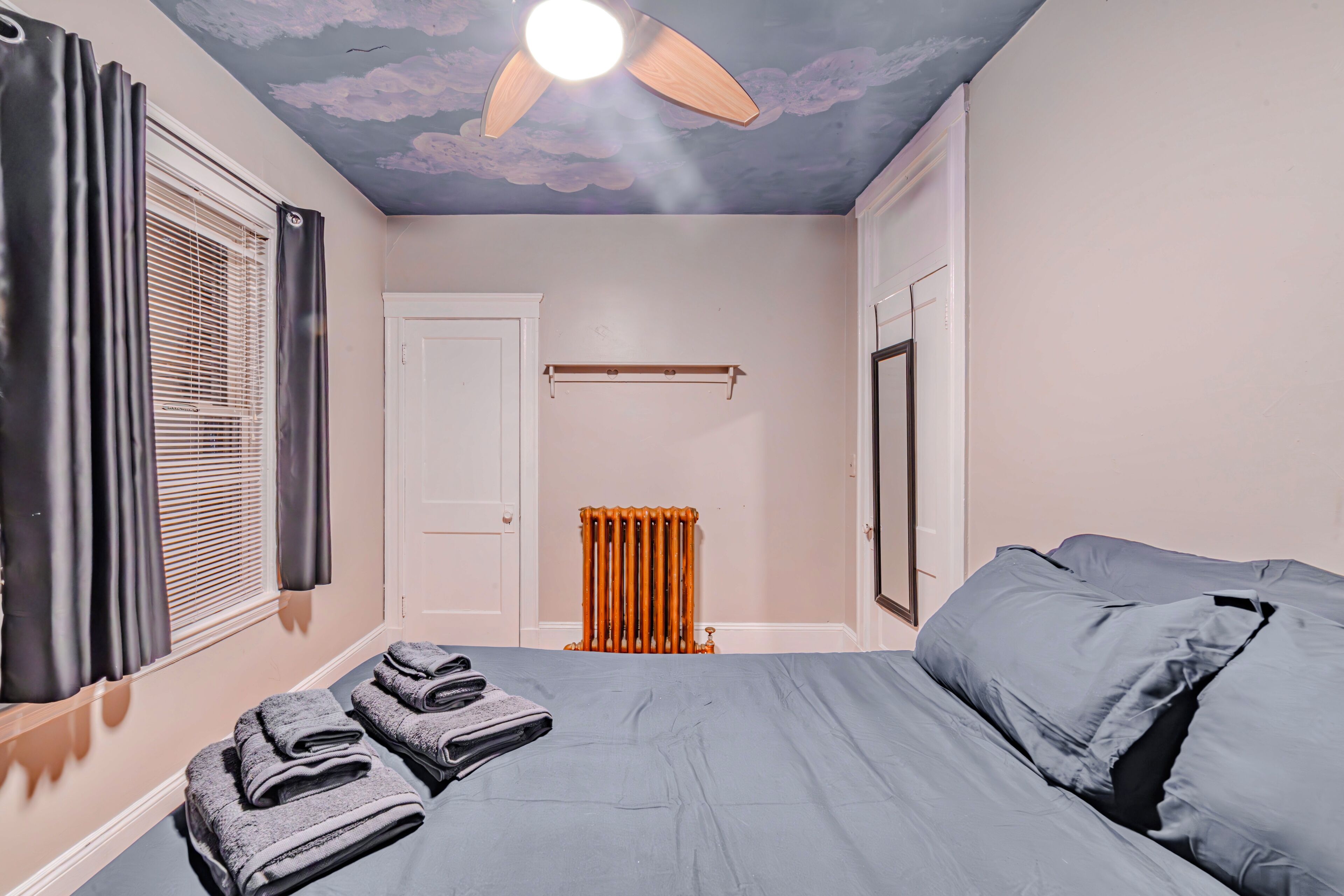 3 Schlafzimmer, kostenloses WLAN, Bettwäsche