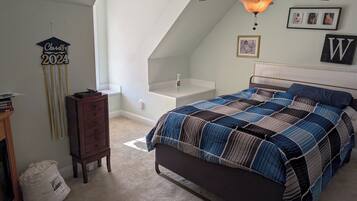 1 habitación, tabla de planchar con plancha, wifi y ropa de cama