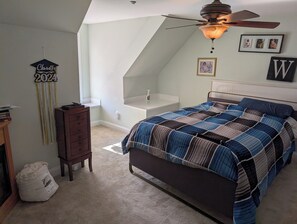 1 habitación, tabla de planchar con plancha, wifi y ropa de cama 