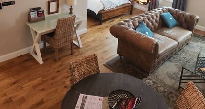 2nd Street Loft - Riverview