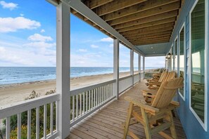 Property grounds - Beachfront | Hot Tub | Sleeps 20 (Crystal Beach)