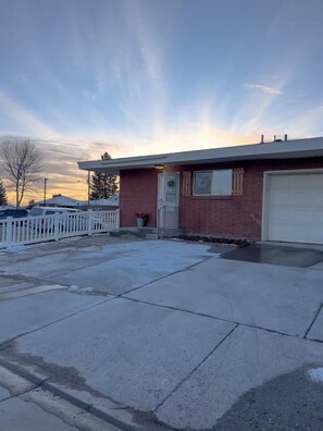 Exterior - The Snake River Downtown Retreat (Idaho Falls)